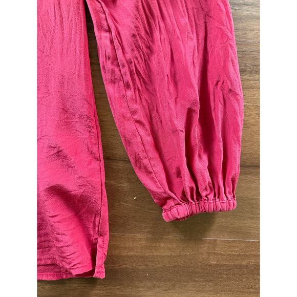 Lilly Pulitzer Elsa Silk Top in Poinsettia Red Sz XS 100% Silk Banded Sleeves - Picture 6 of 8